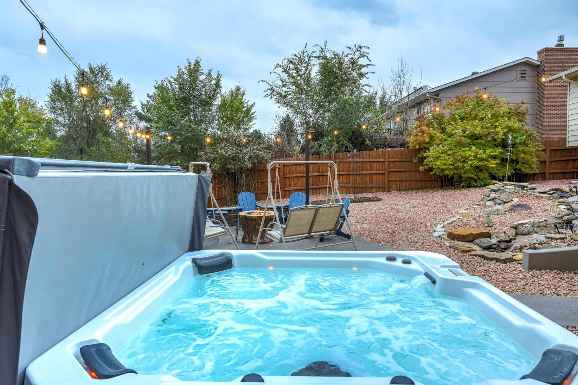 Luxury 5bd Retreat Hot Tub Fire Table Mtn Views