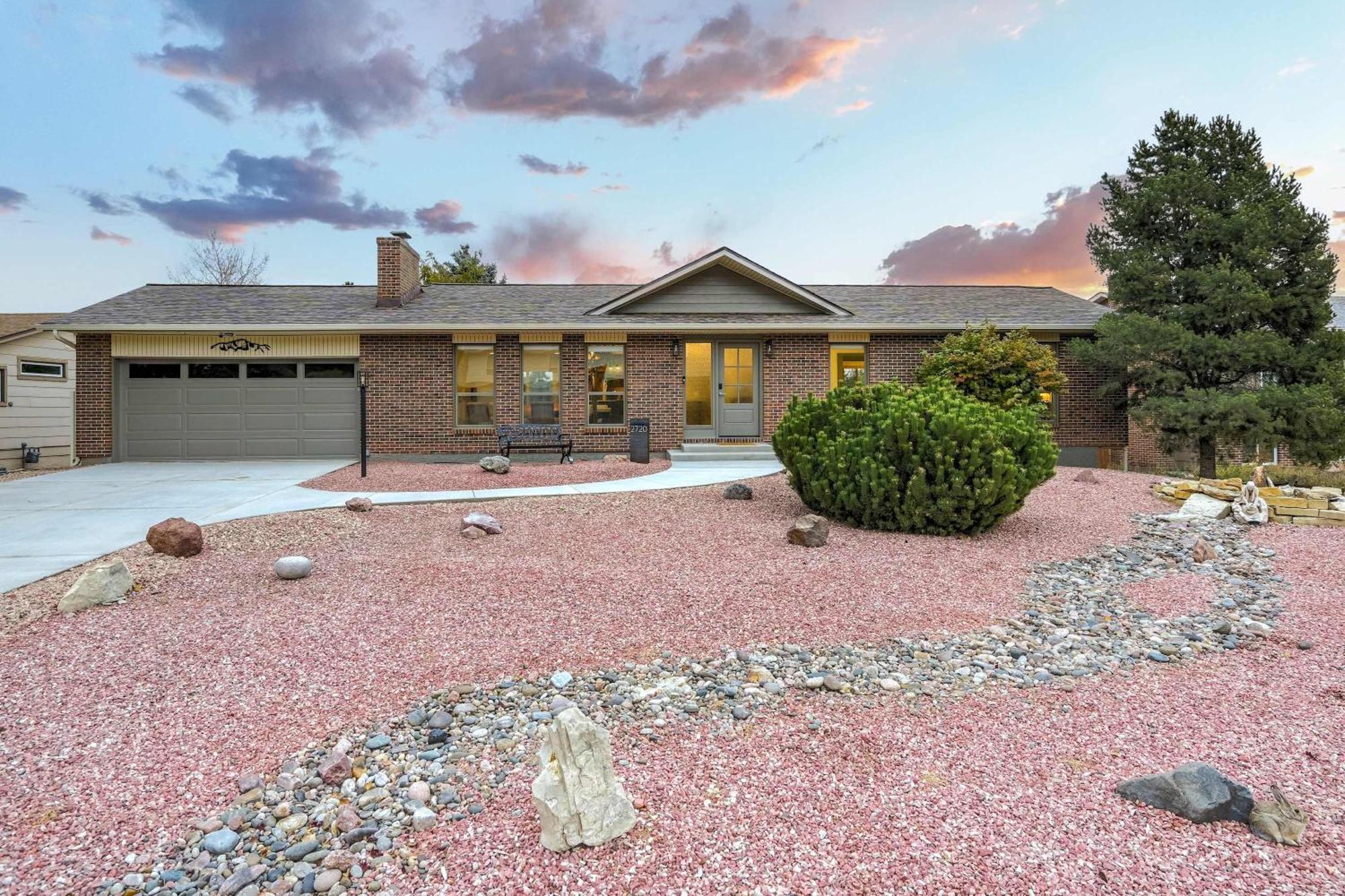 Luxury 5bd Retreat Hot Tub Fire Table Mtn Views Holiday home *