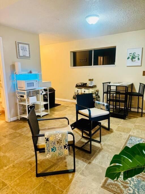Apartment Charming Black And White Colorado Springs