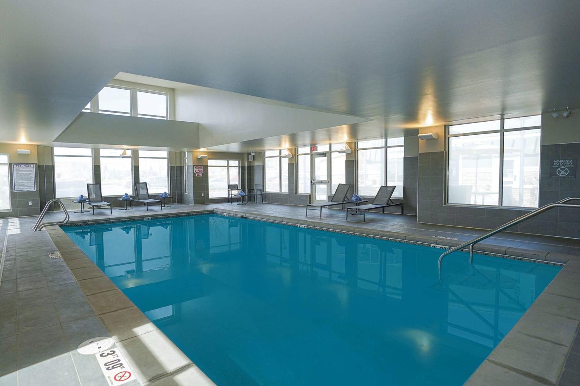 Hotel By Marriott First & Main Colorado Springs