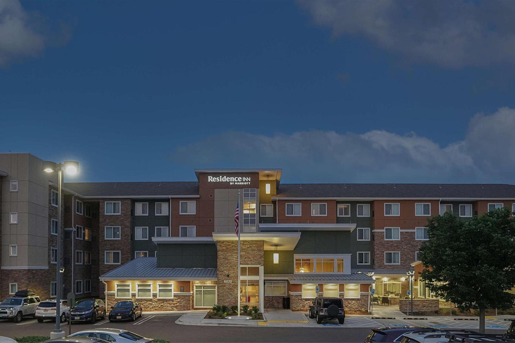Hotel By Marriott First & Main 3*