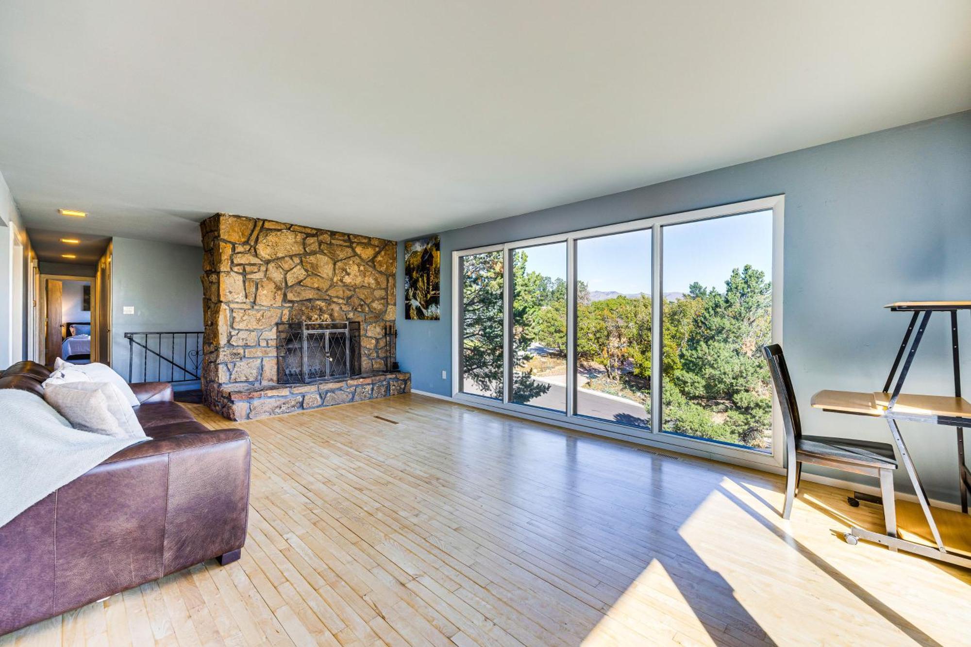 5 Mi To Area Attractions With Hot Tub Colorado Springs