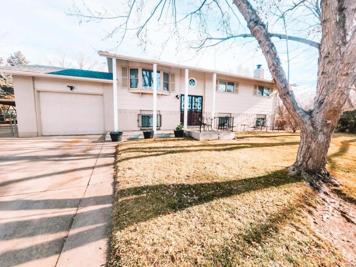 Villa Pet Friendly Gorgeous Large 5 Bdrm Near *