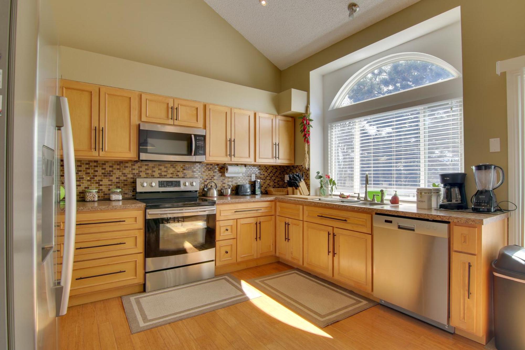 Holiday home Cozy Abode 8 Mi To Downtown!