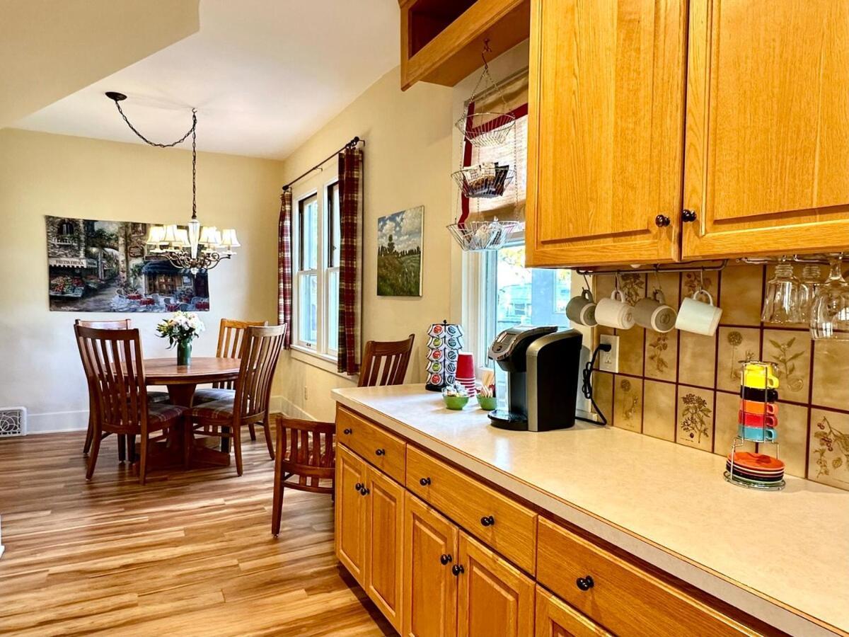 Holiday home Family-ready Downtown Classic, 4 Mins To Cc Colorado Springs