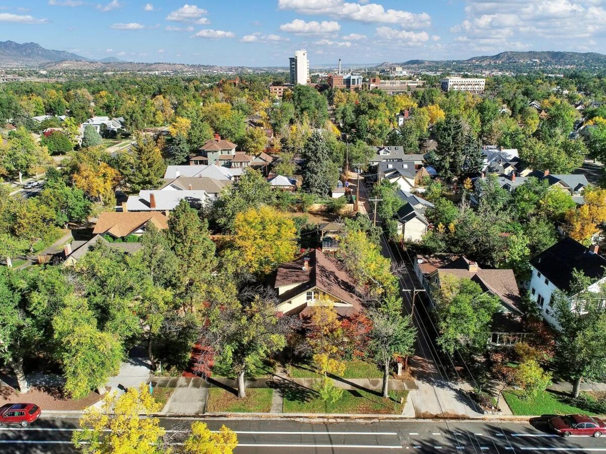 Family-ready Downtown Classic, 4 Mins To Cc * Colorado Springs