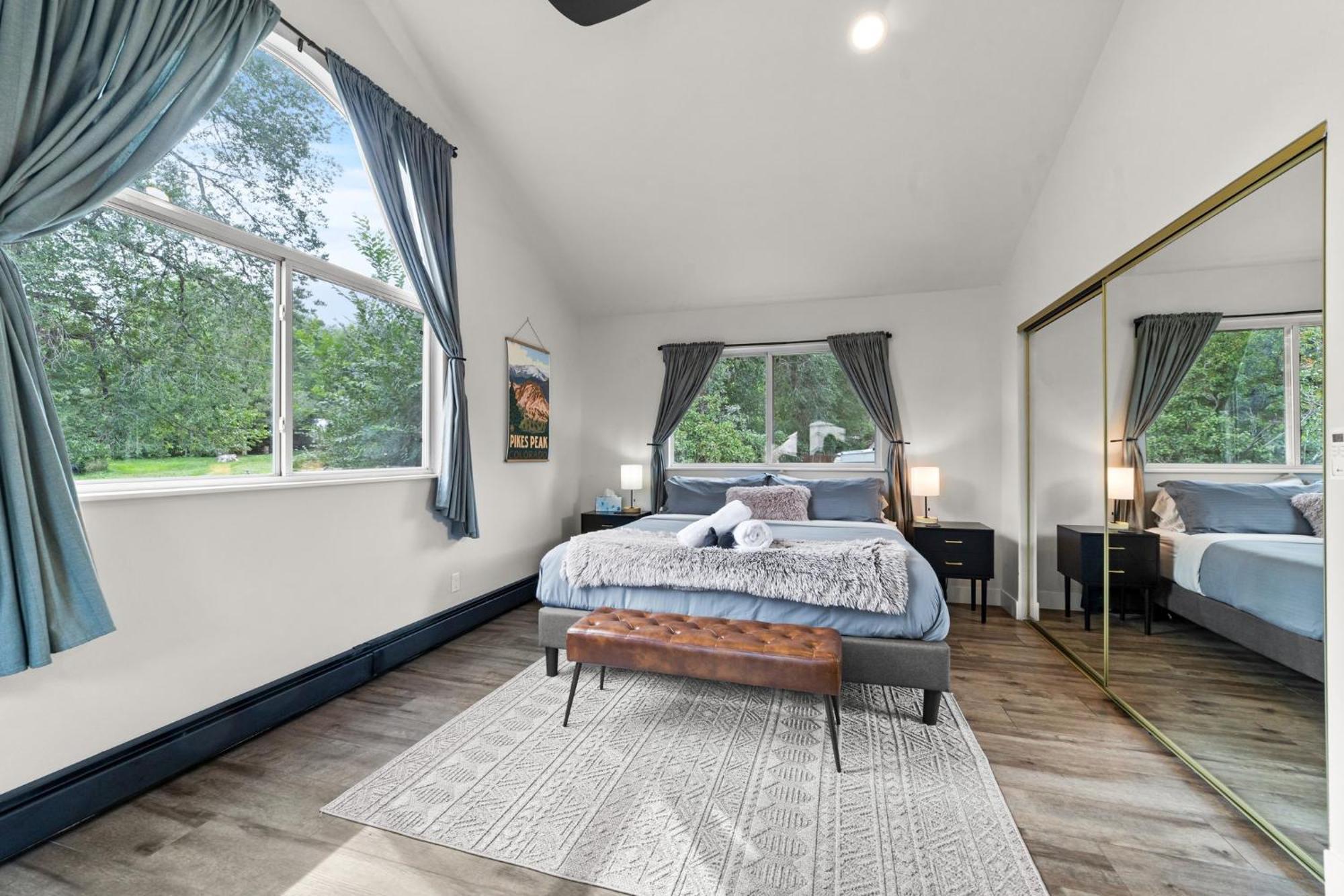 Canyon Retreat With Hot Tub 3min To Broadmoor
