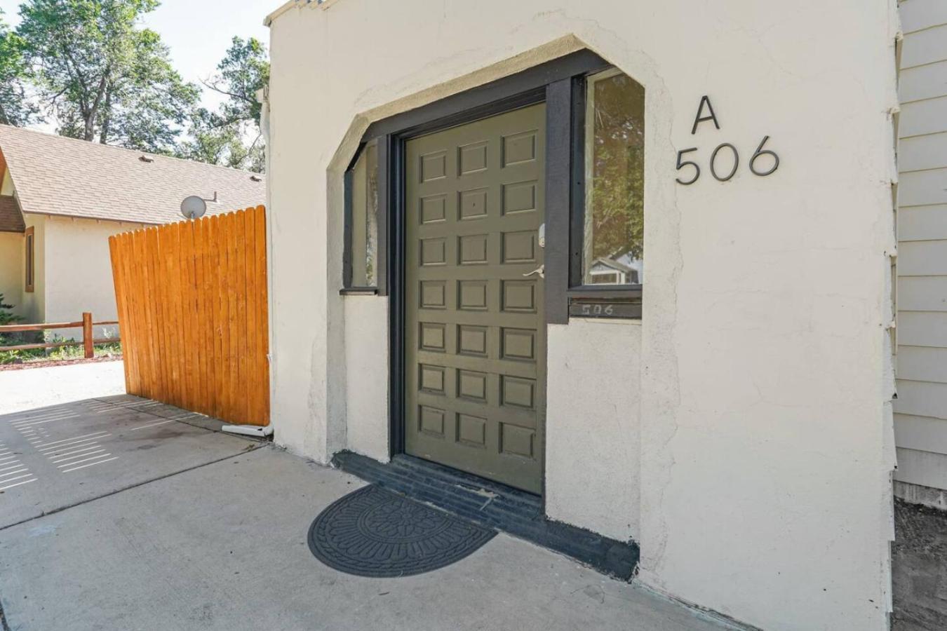 Contemp, Quaint Entire 2bd Unit Holiday home