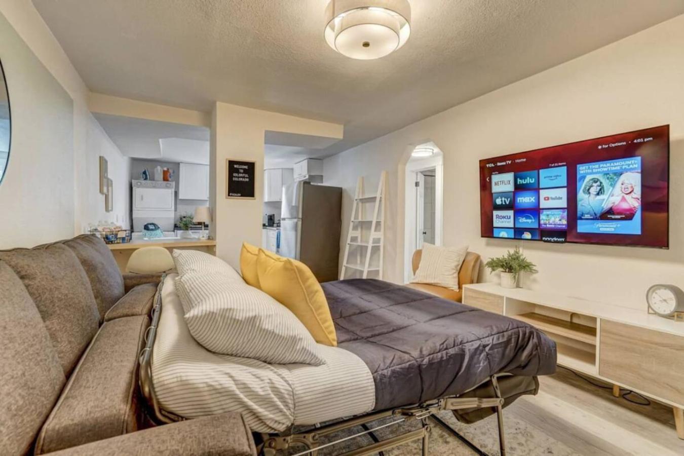 Holiday home Contemp, Quaint Entire 2bd Unit