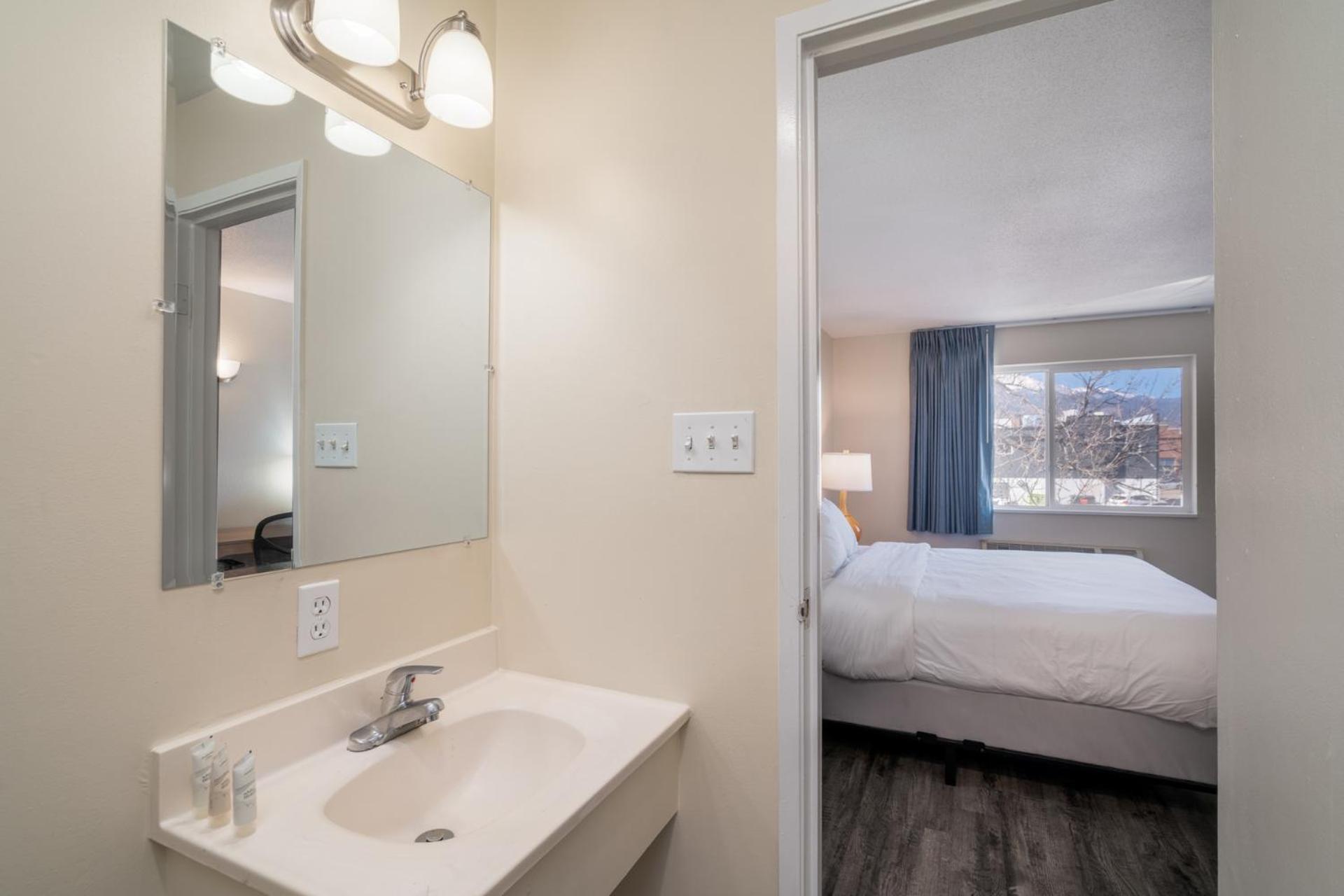 Nevada Flats 3*