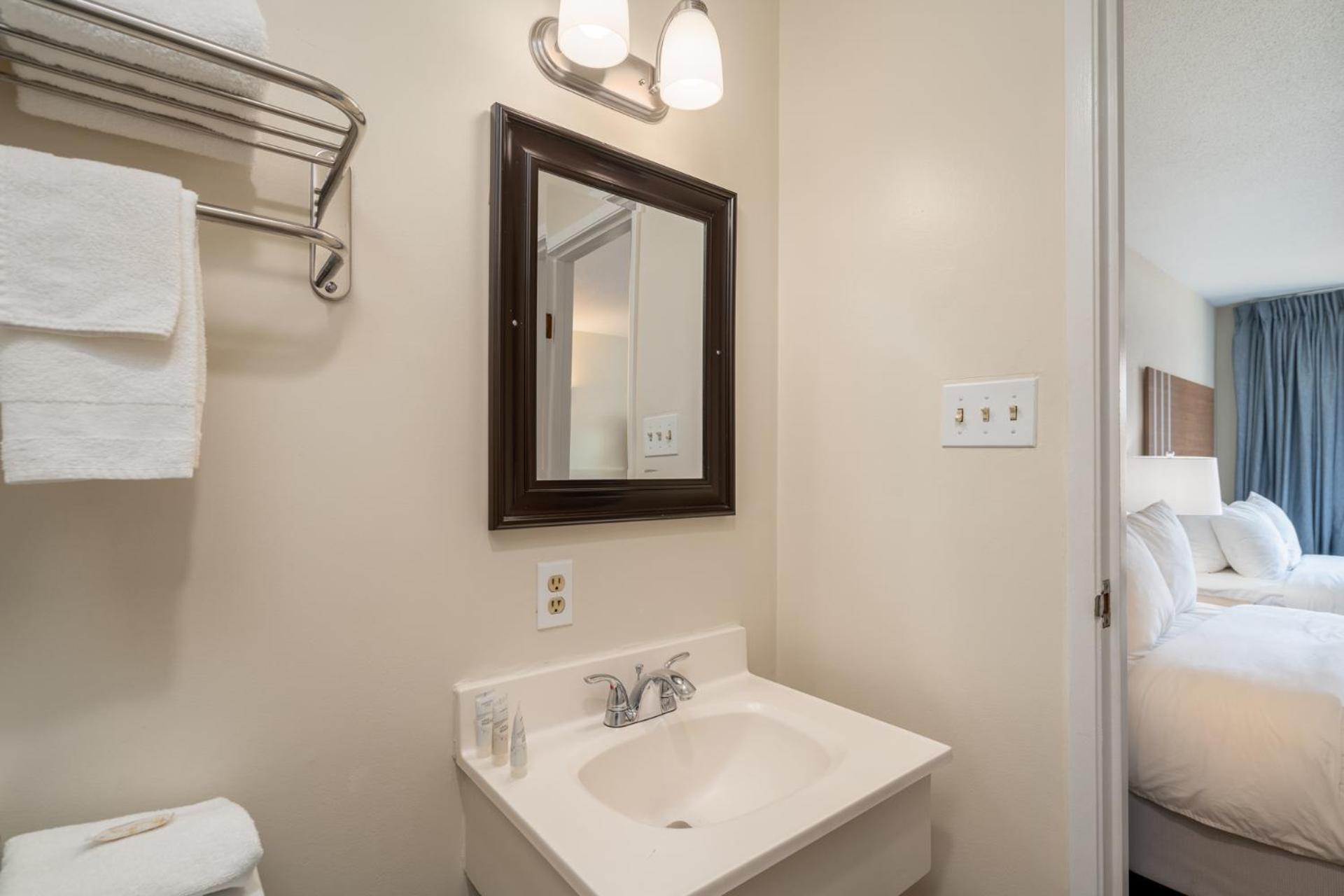 Hotel Nevada Flats 3*