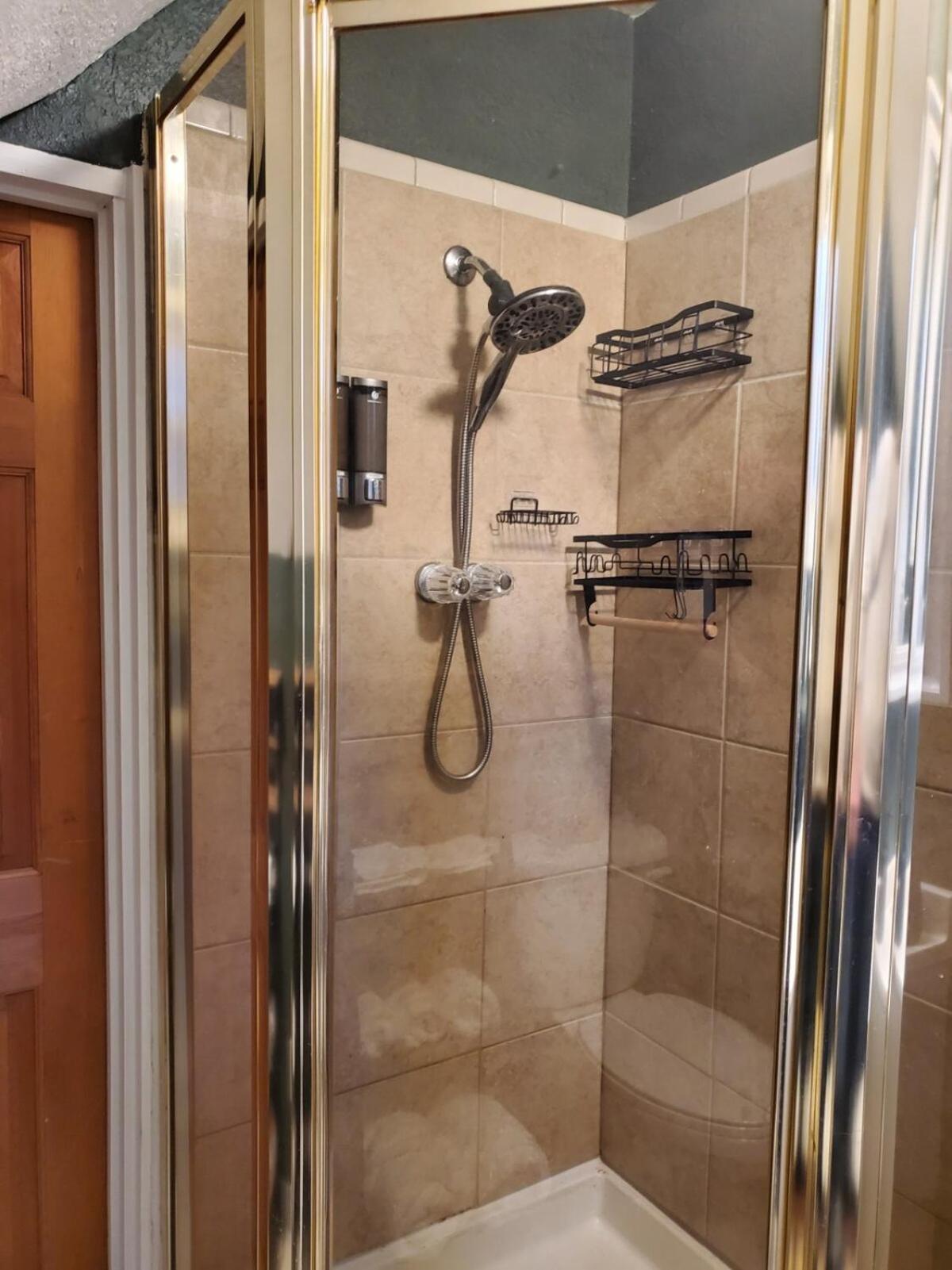 Apartment Cozy 1-bedroom Townhouse Near Downtown