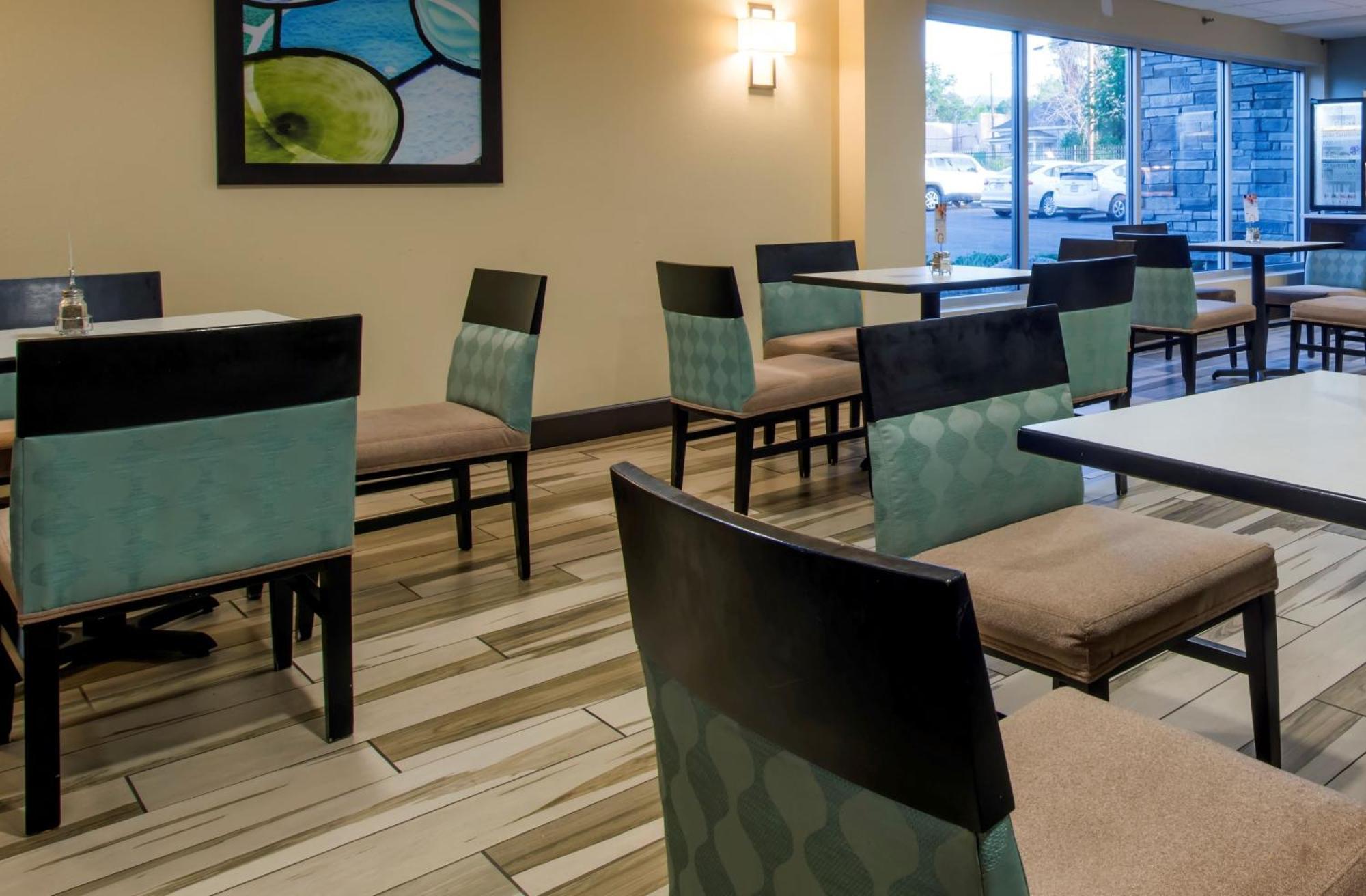 Hotel Express & By Ihg Colorado Springs