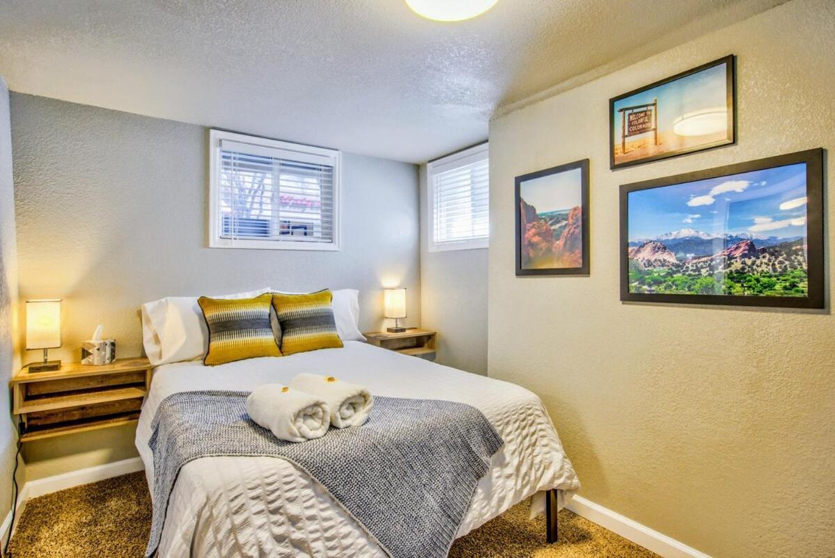 Olympic Flat Downtown W Hot Tub Bbq & Fire Pit * Colorado Springs