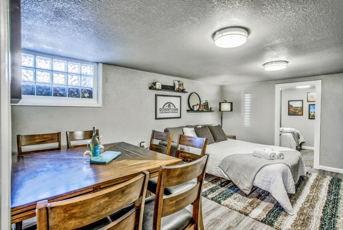 Apartment Olympic Flat Downtown W Hot Tub Bbq & Fire Pit