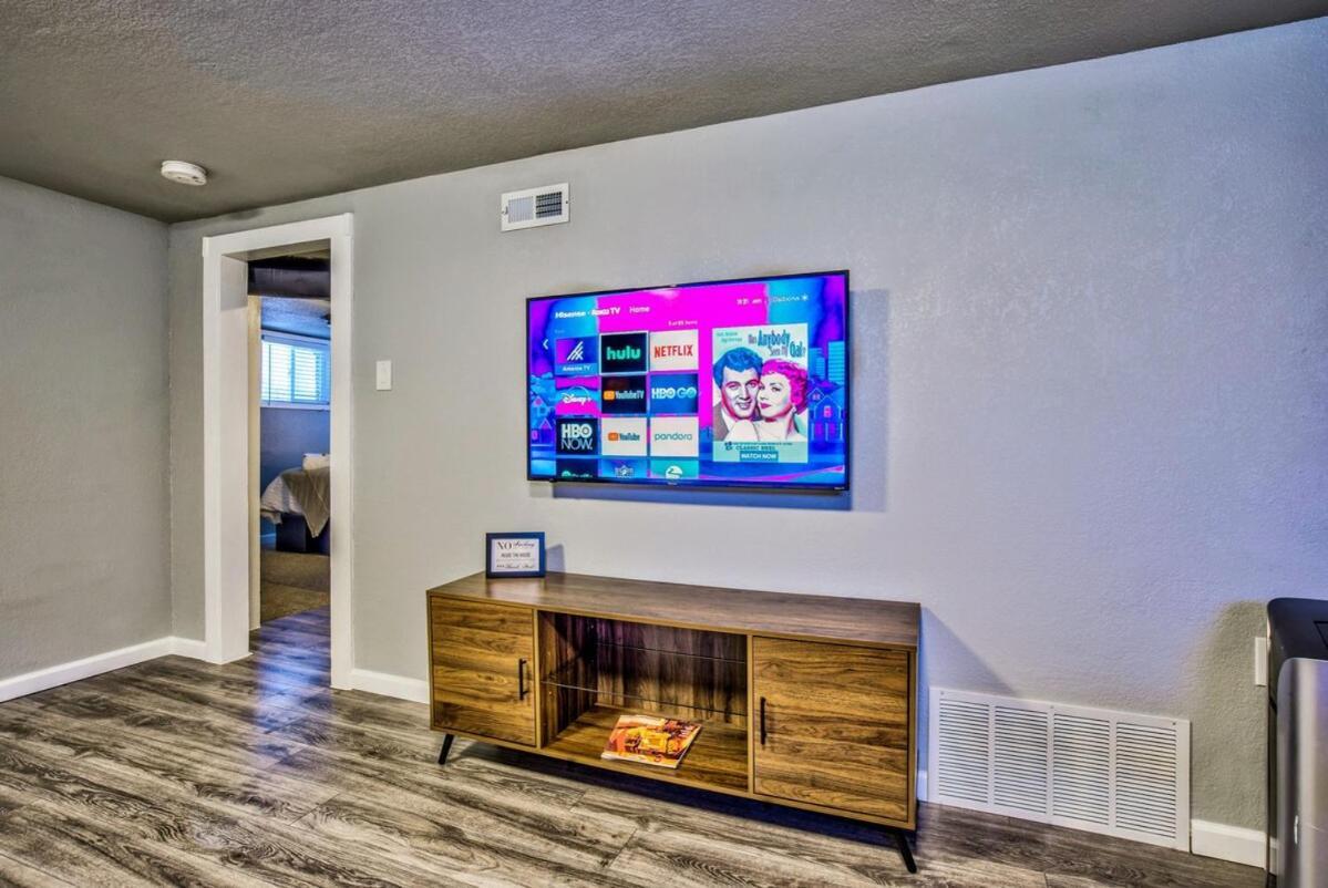 Apartment Olympic Flat Downtown W Hot Tub Bbq & Fire Pit *