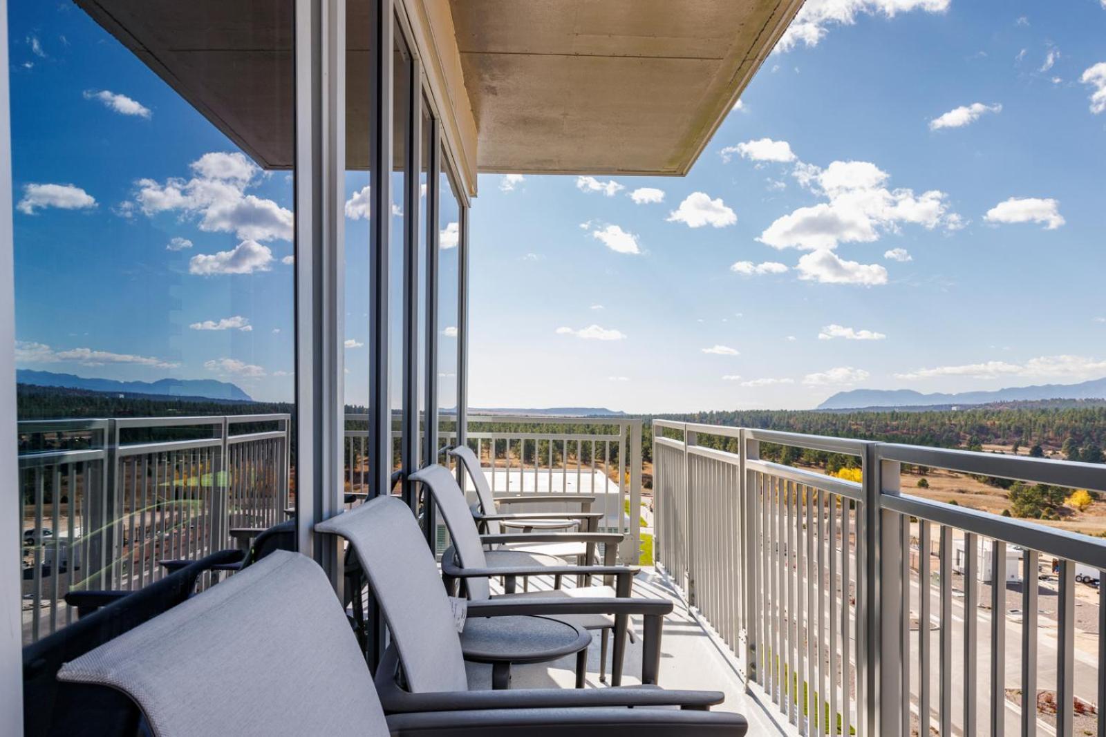 Polaris 4* Colorado Springs