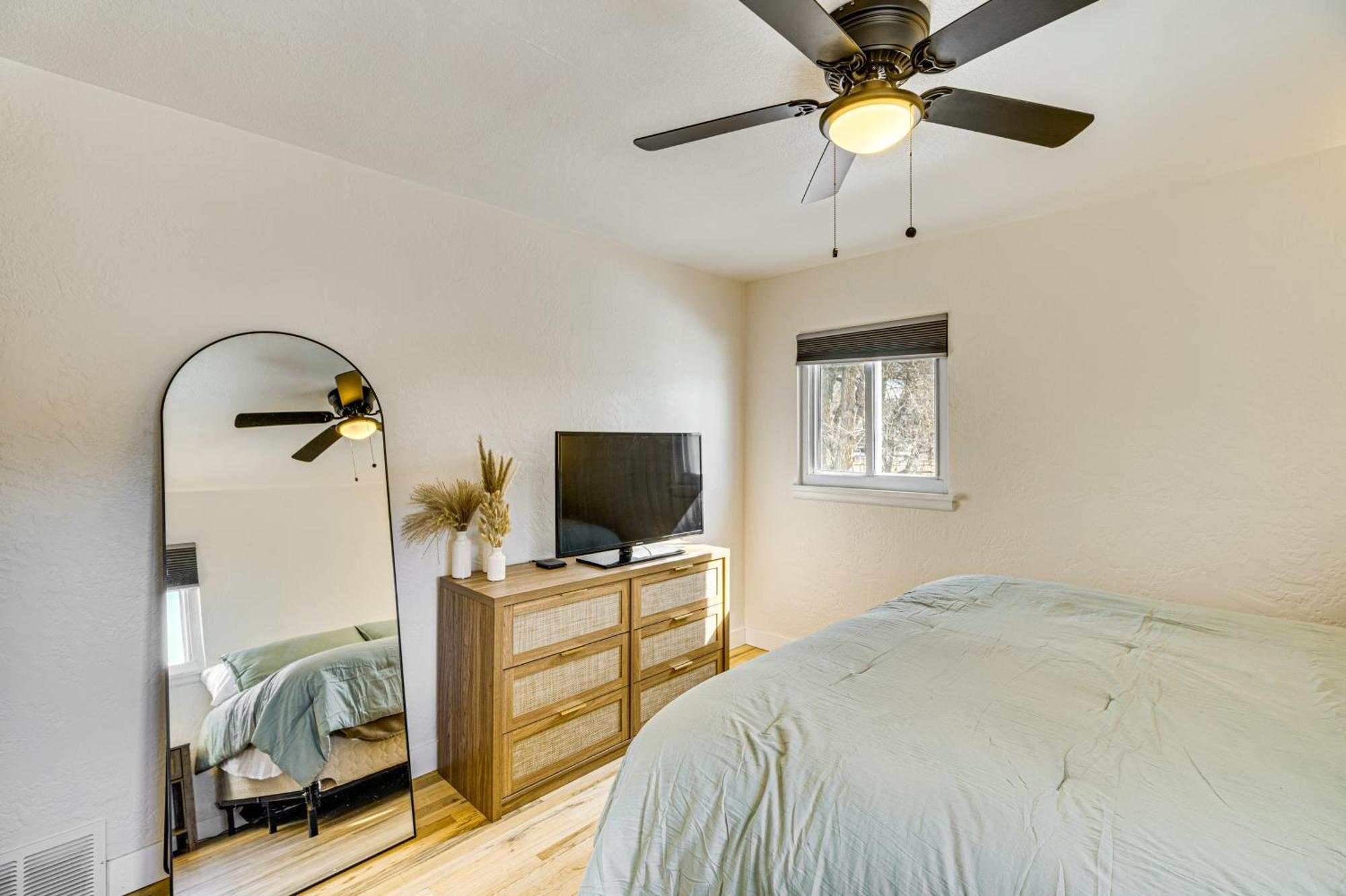 2 Mi To Downtown With Grill! * Colorado Springs