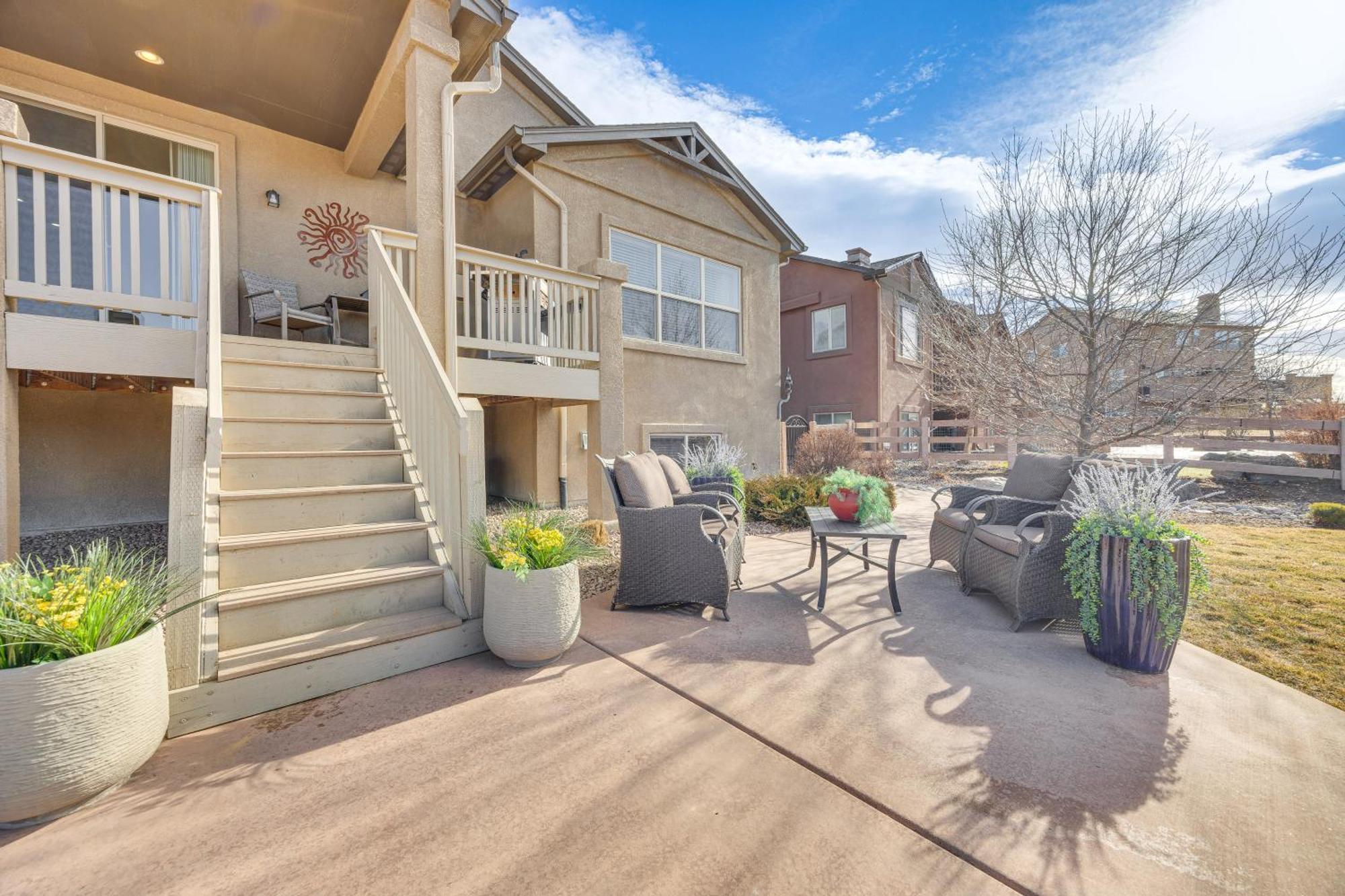 Holiday home Mtn-view Paradise Near Usafa In Colorado Springs!