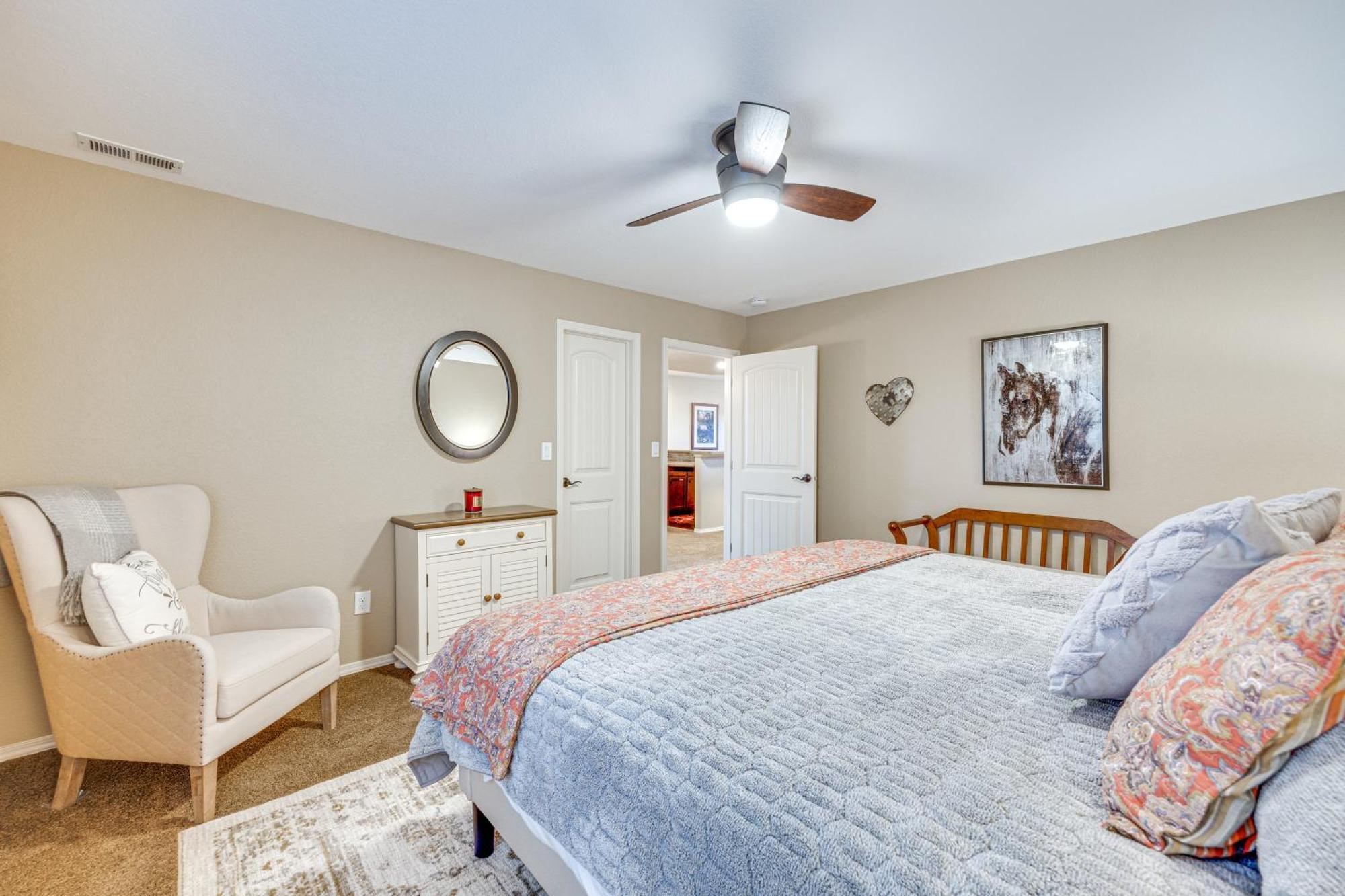 Mtn-view Paradise Near Usafa In Colorado Springs! Holiday home