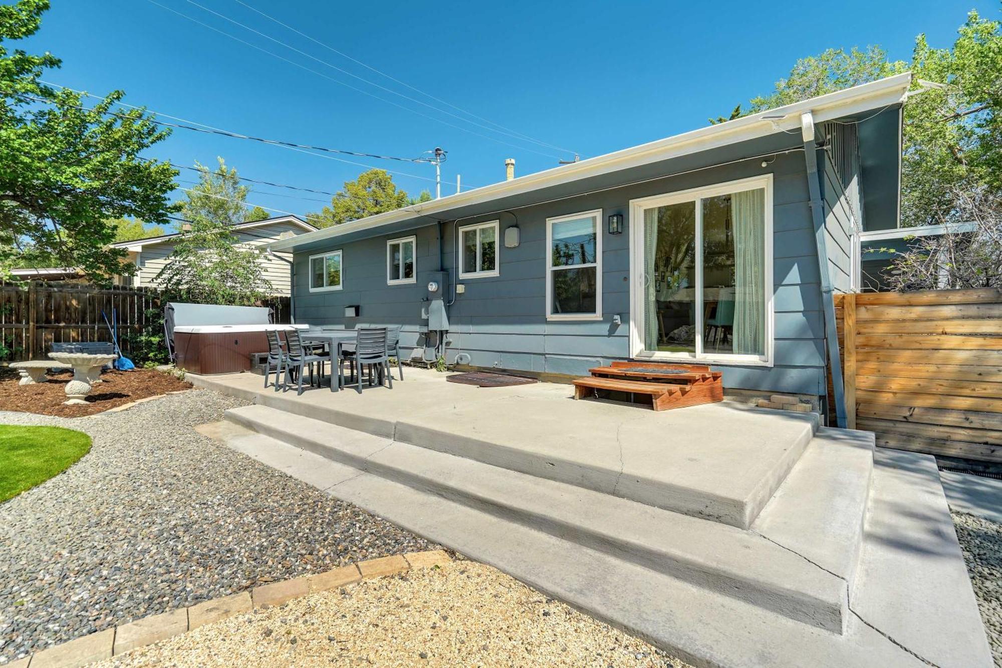 Holiday home Skyline Estate Hot Tub Spacious Yard & Views Colorado Springs