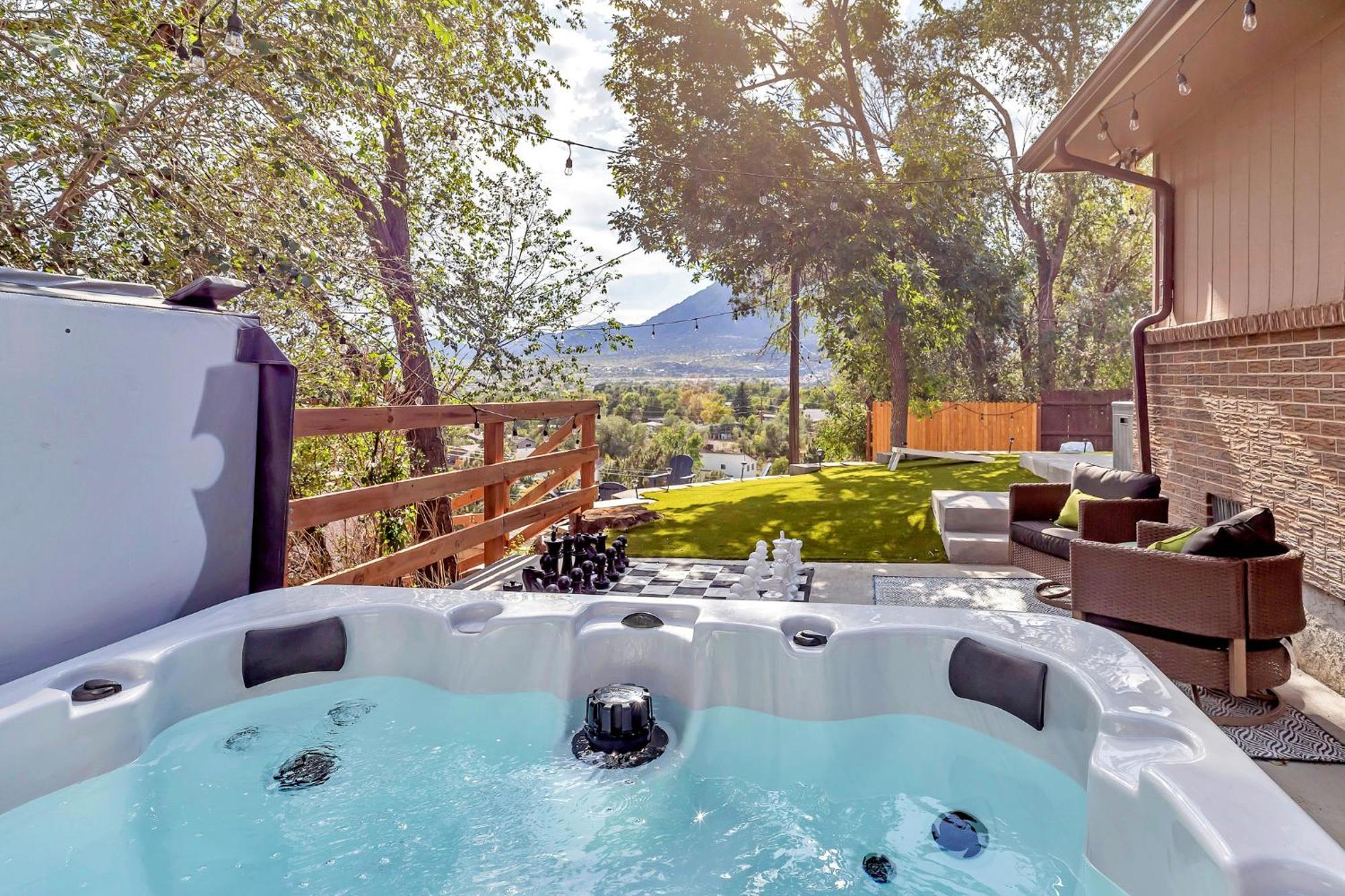Mountain Views Climbing Mini Golf Hot Tub Holiday home Colorado Springs