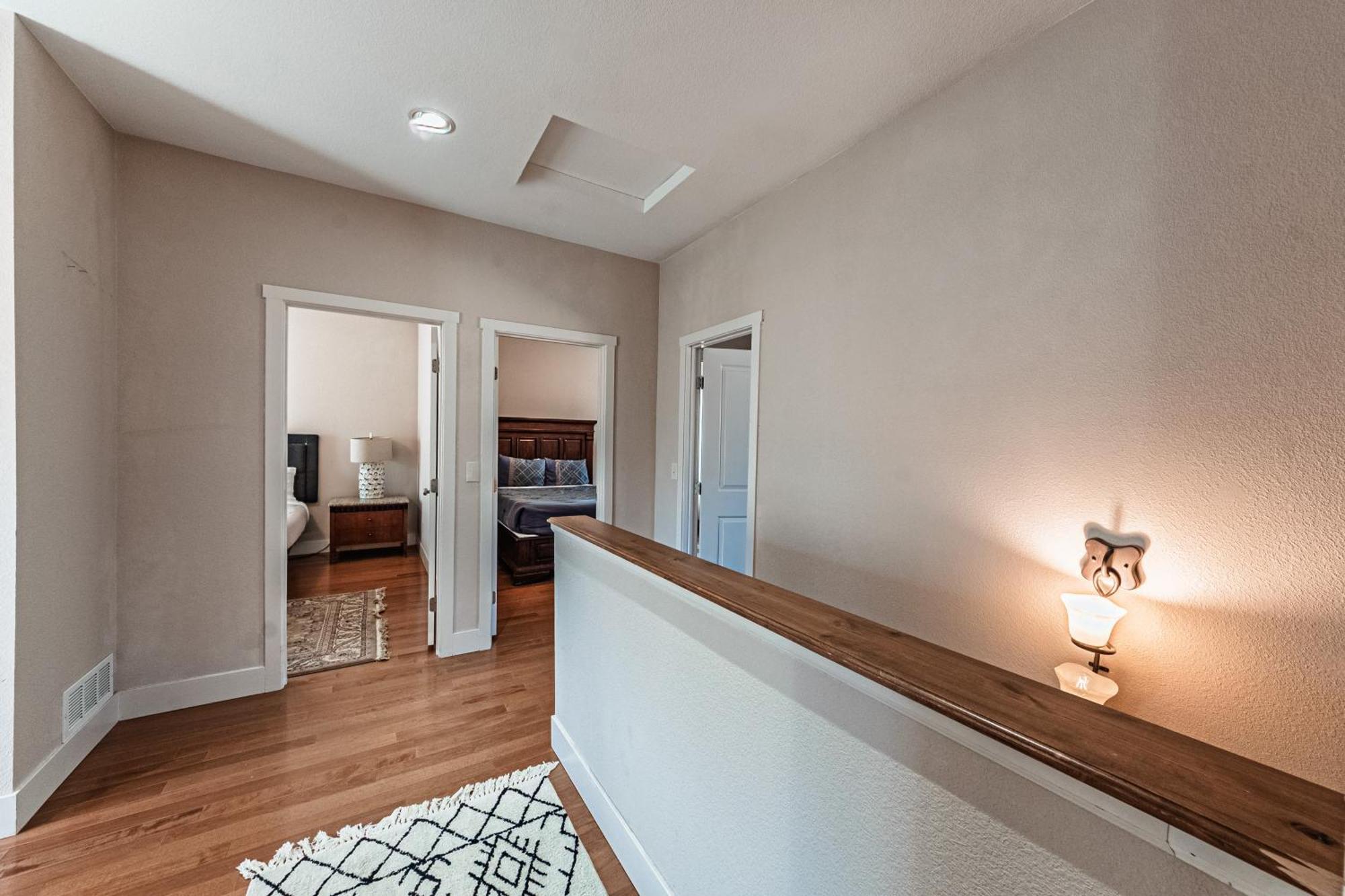 Huge Cozy With Many Bedrooms In Ivywild Colorado Springs