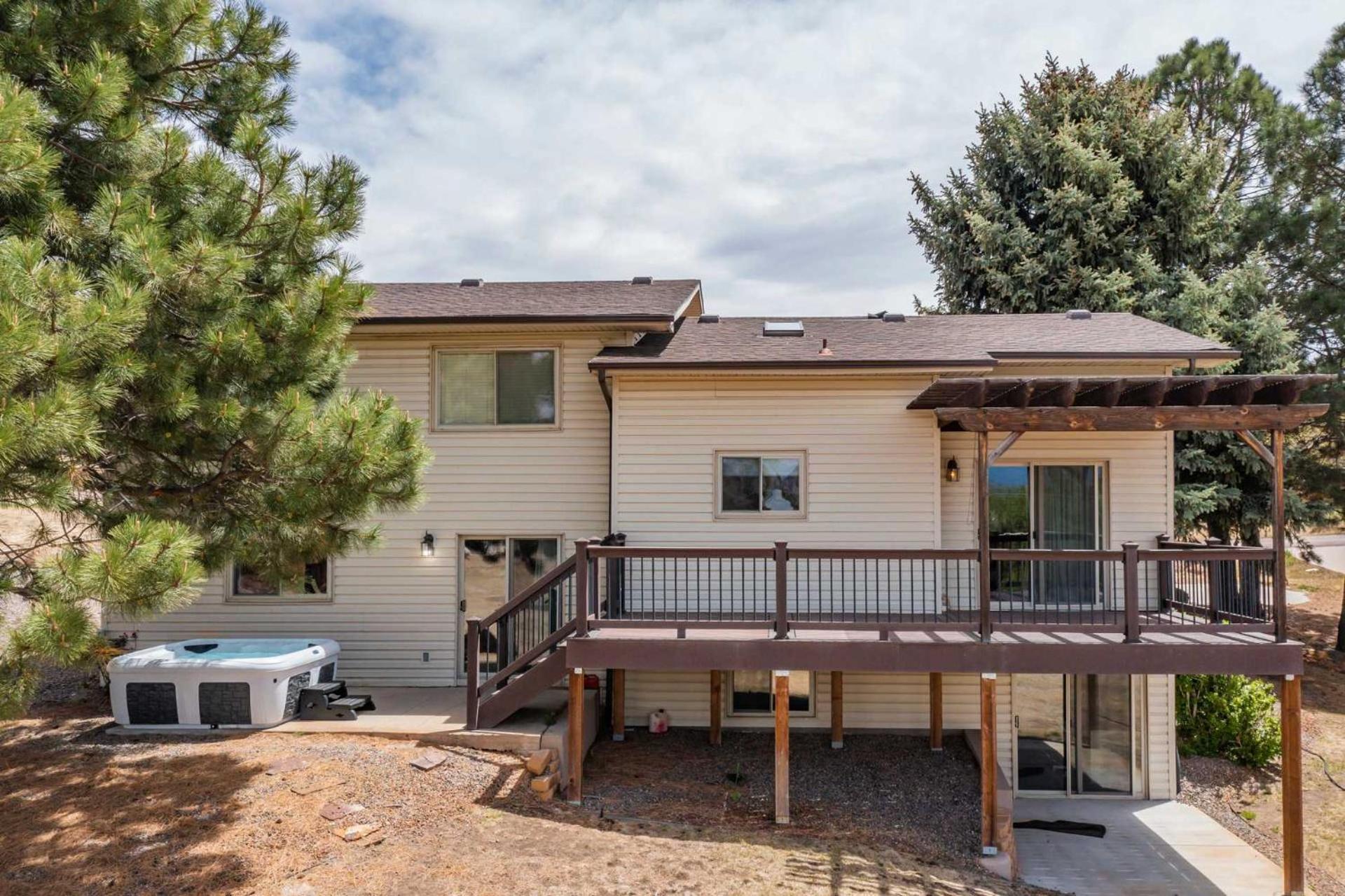 Foxwood Acres Family Hot Tub & Mountain Views *