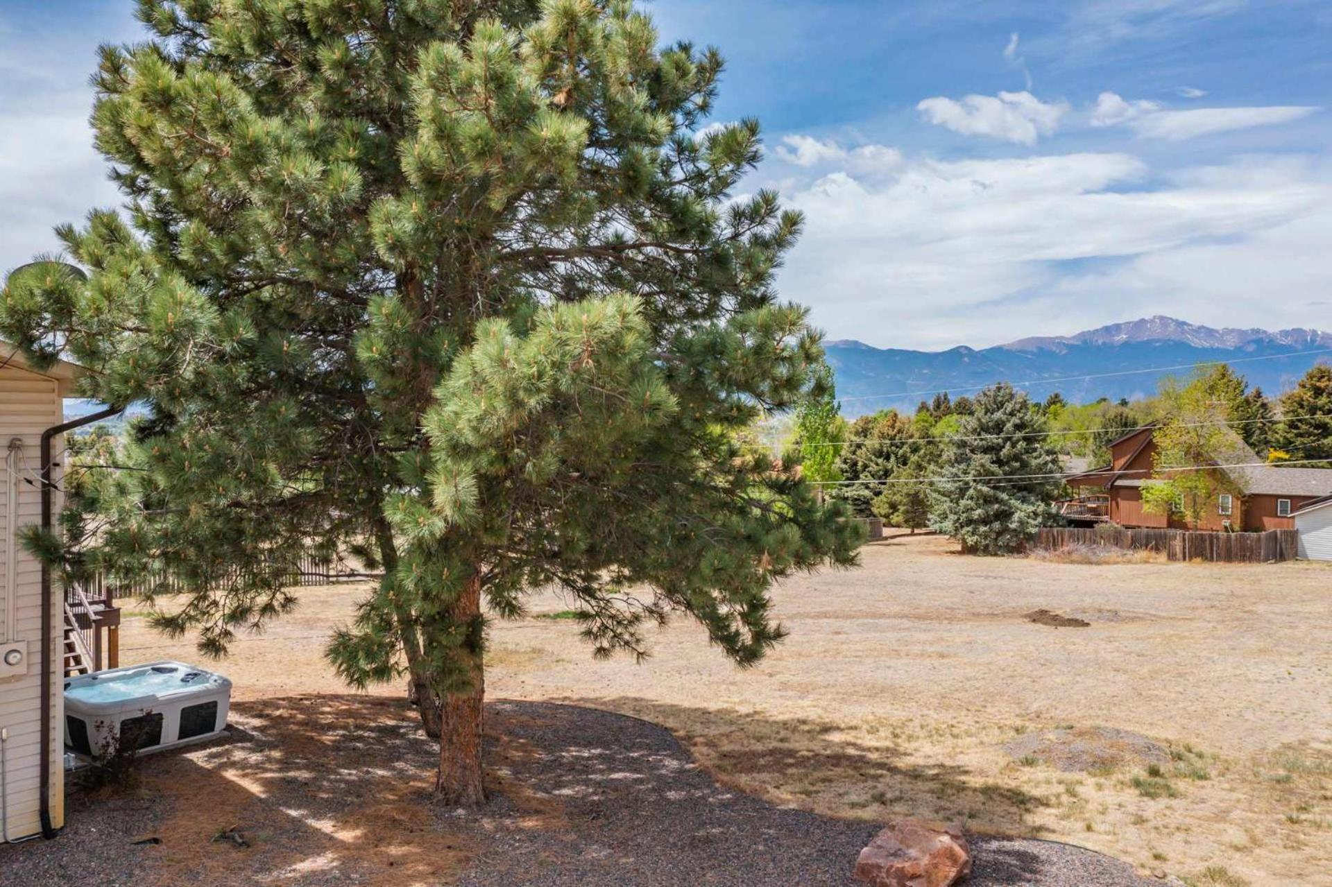Foxwood Acres Family Hot Tub & Mountain Views Colorado Springs