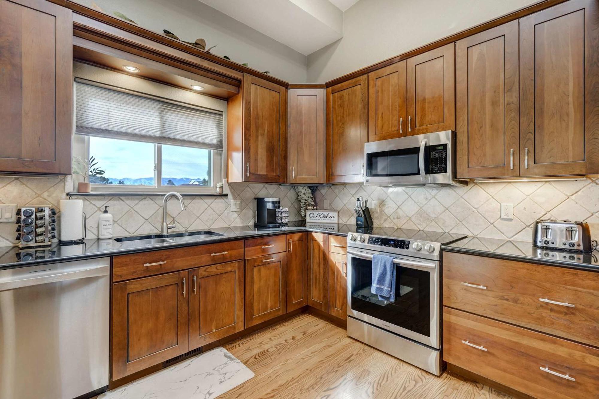 Foxwood Acres Family Hot Tub & Mountain Views Colorado Springs