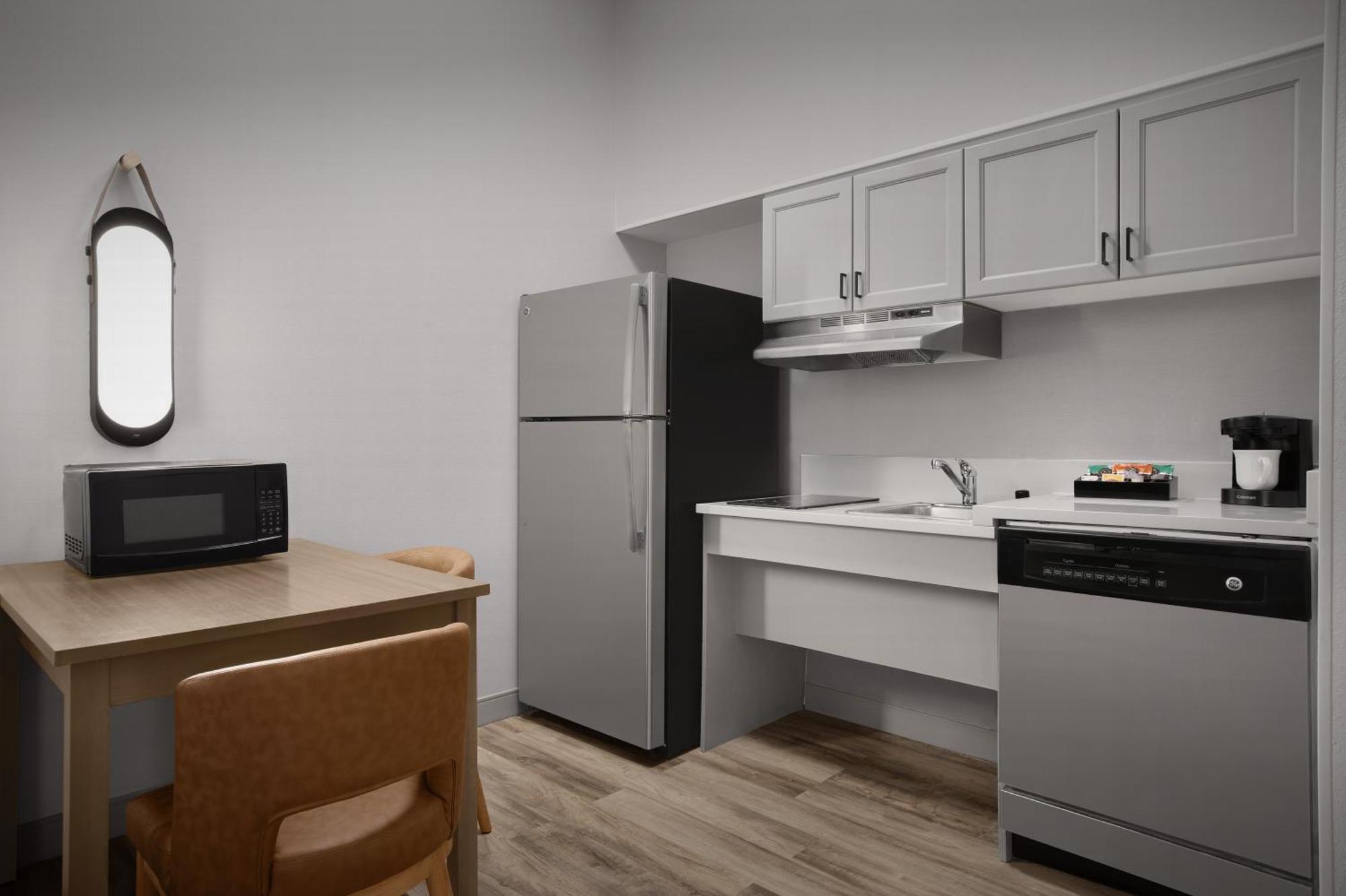 Homewood By Hilton Colorado Springs-north 3*
