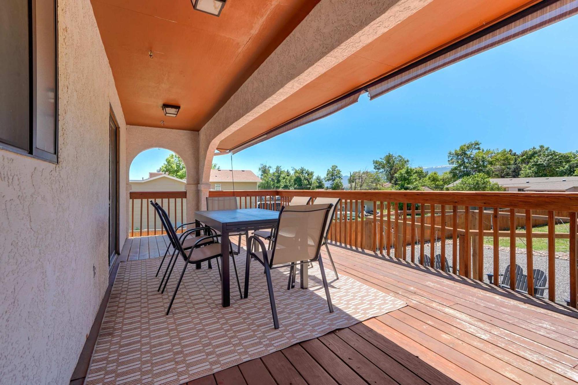 Holiday home Evergreen Luxe - Hot Tub Gaming Haven Big Groups *