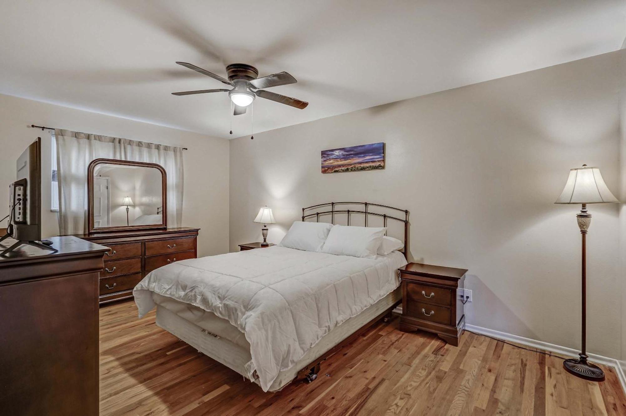 3 Bedroom Minutes Away From Garden Of The Gods Colorado Springs