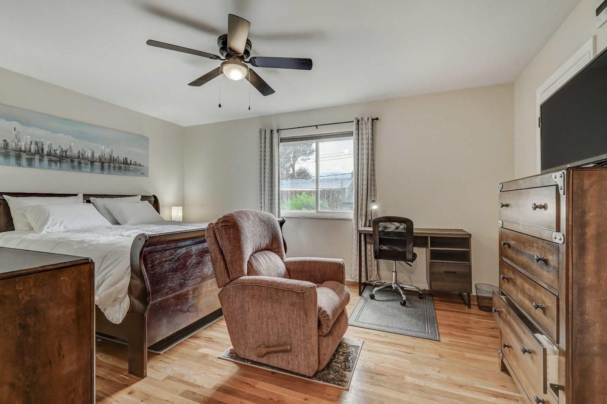 3 Bedroom Minutes Away From Garden Of The Gods Colorado Springs