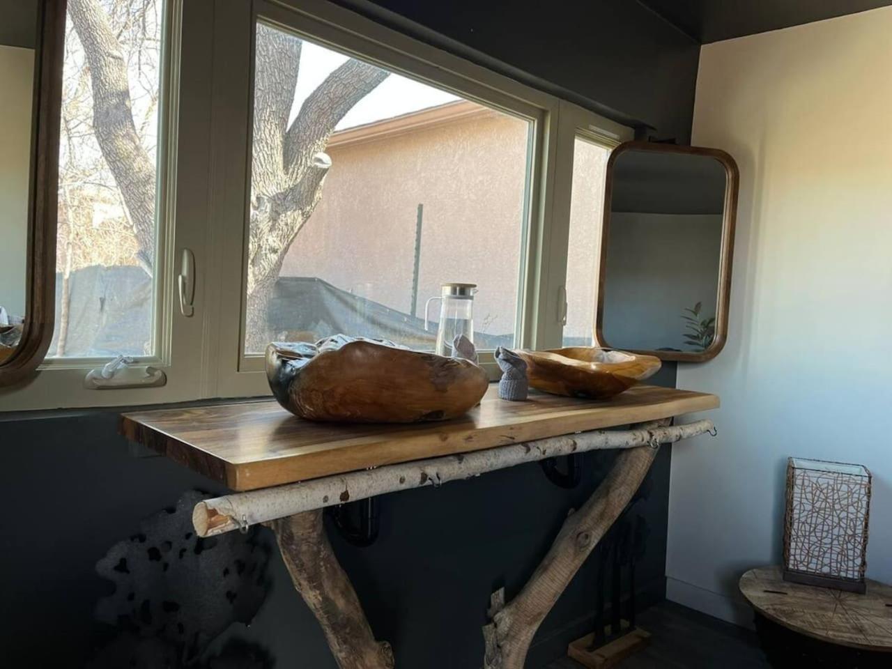 565B) Large 3 Bedroom With Hot Tub Colorado Springs