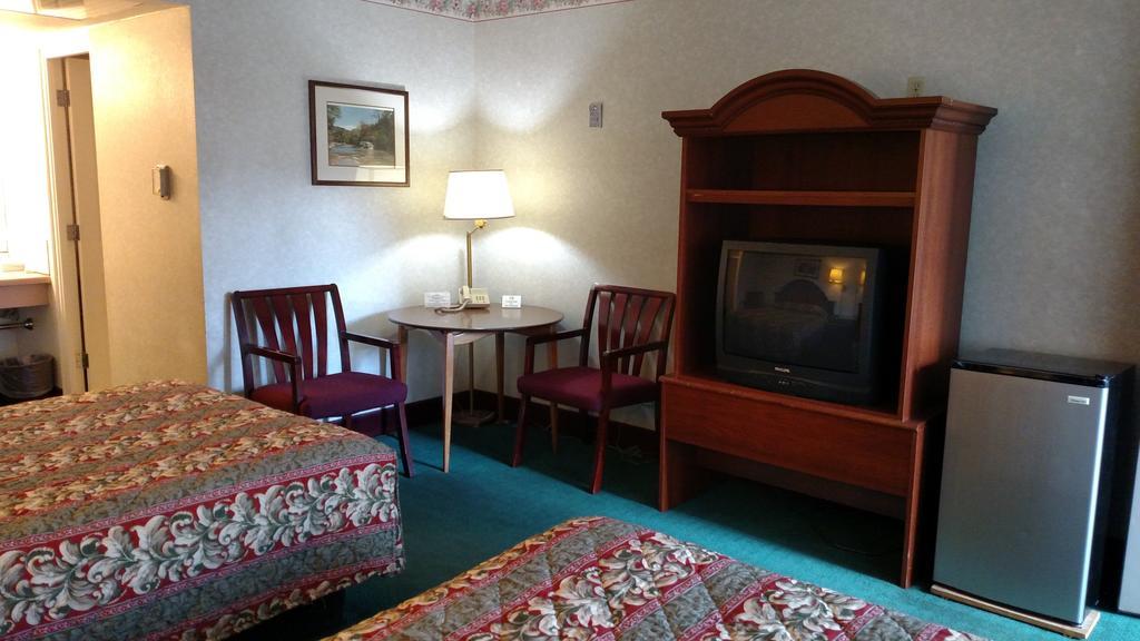 Modern Hotel