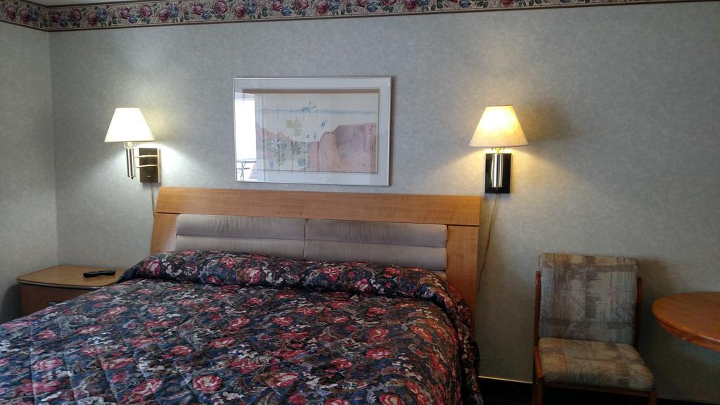 Hotel Modern Colorado Springs