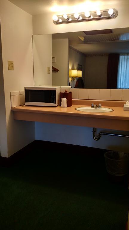 Modern Hotel
