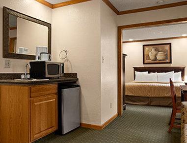 Inn Rodeway 2*