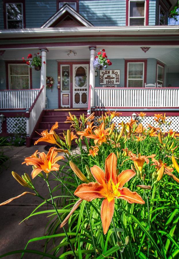Holden House 1902 Bed & Breakfast 3*