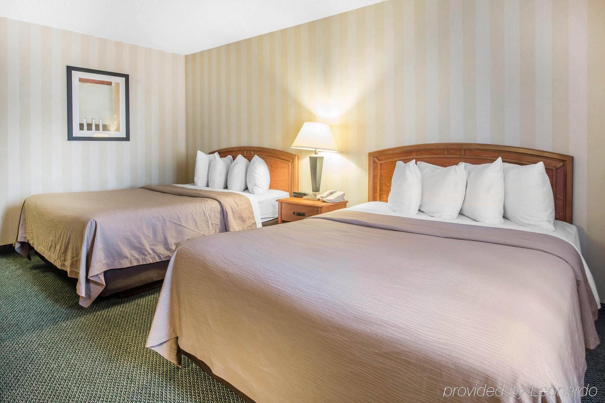 Inn Quality Airport Colorado Springs
