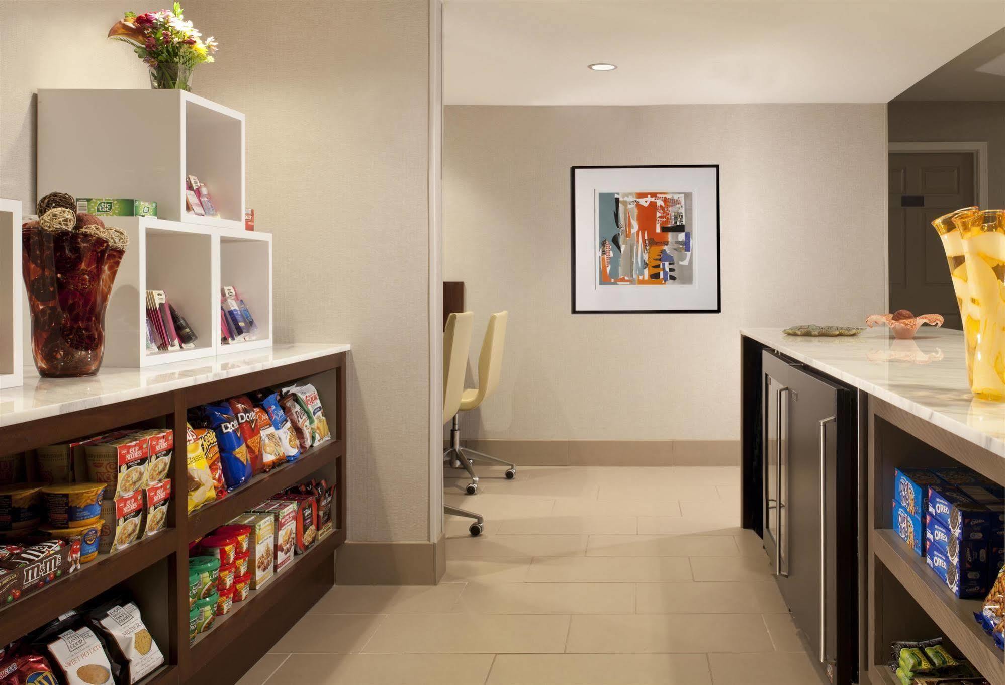 Hotel Hyatt House - Village 3*