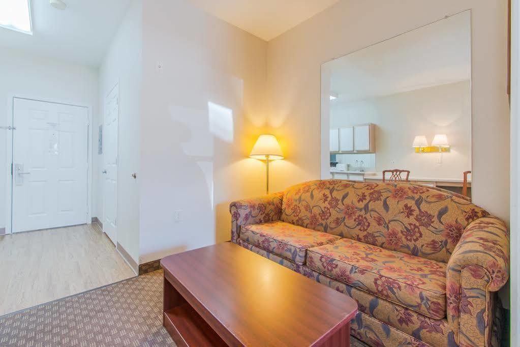 Intown Extended 2* Colorado Springs