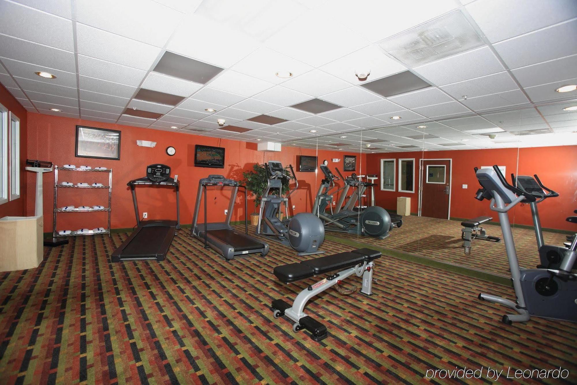 Express & North By Ihg Hotel Colorado Springs