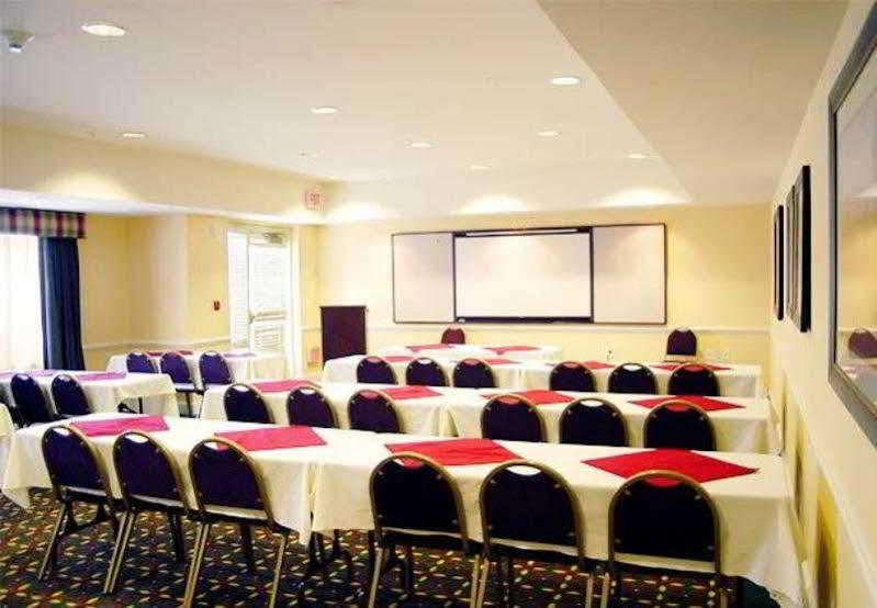 North/air Force Academy Hotel 3*