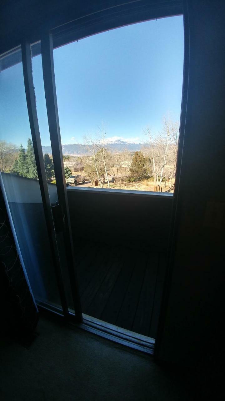 Lofty Living & Brkfst Bed & Breakfast 2*