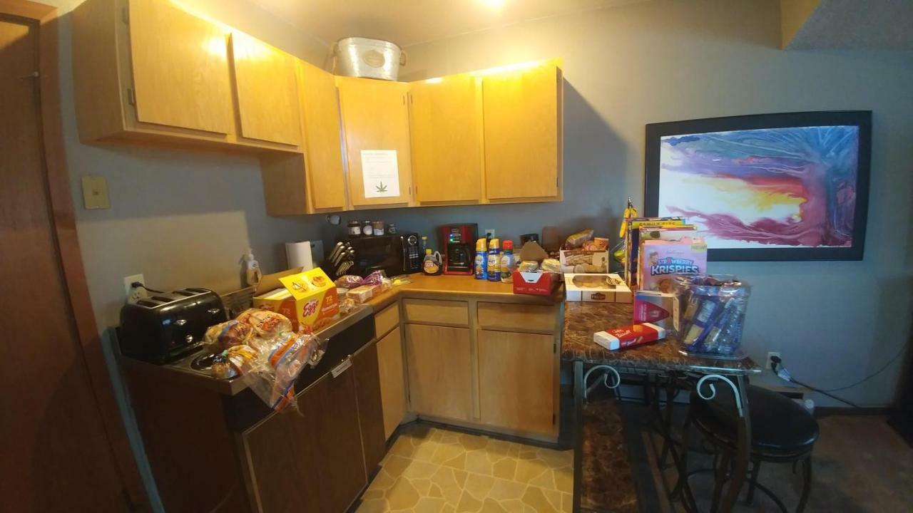 Lofty Living & Brkfst Colorado Springs