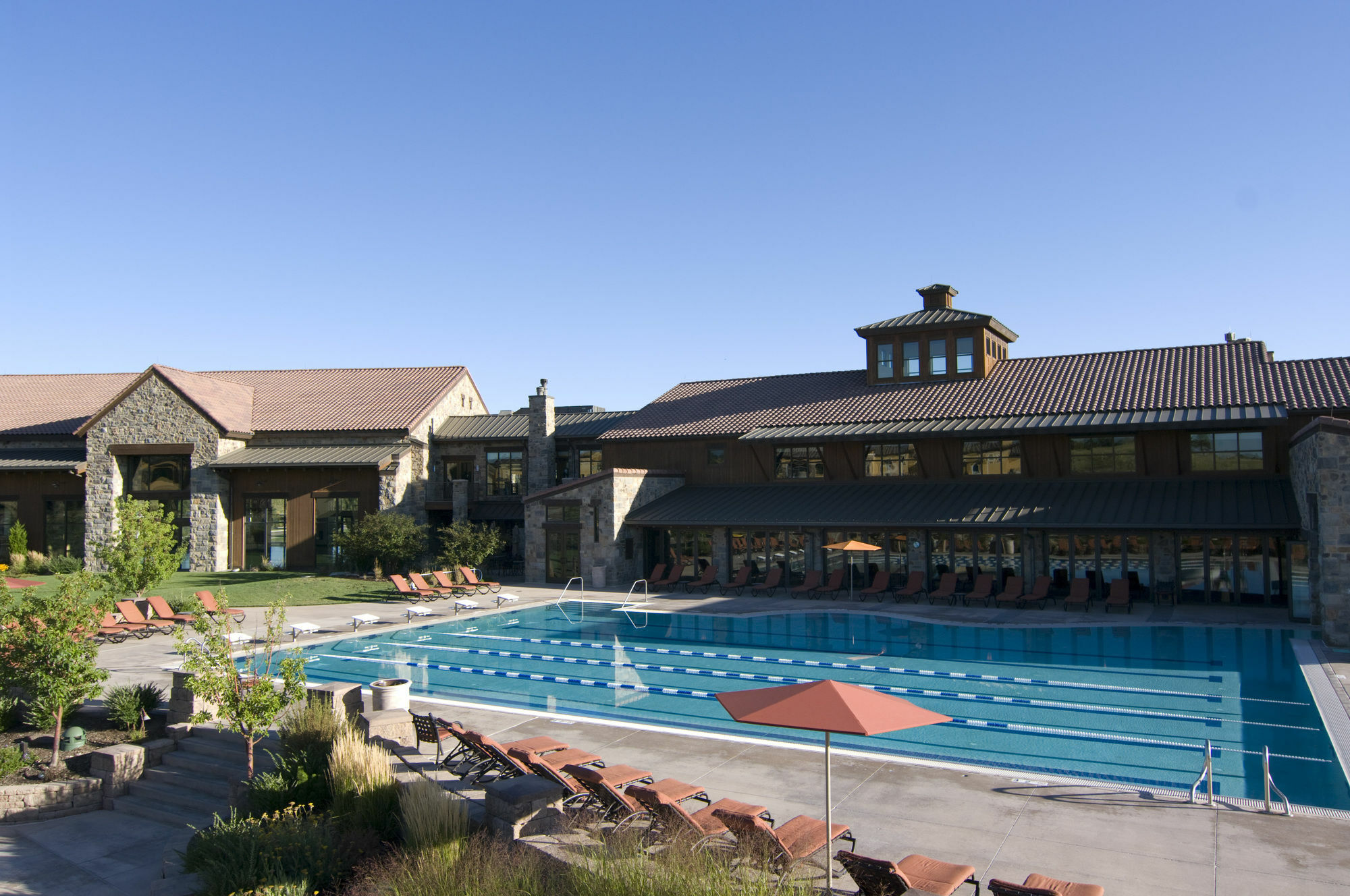 Lodge Flying Horse & Club *