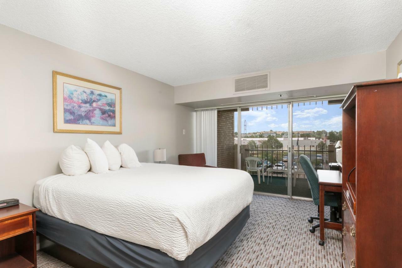 Satellite Hotel 3*