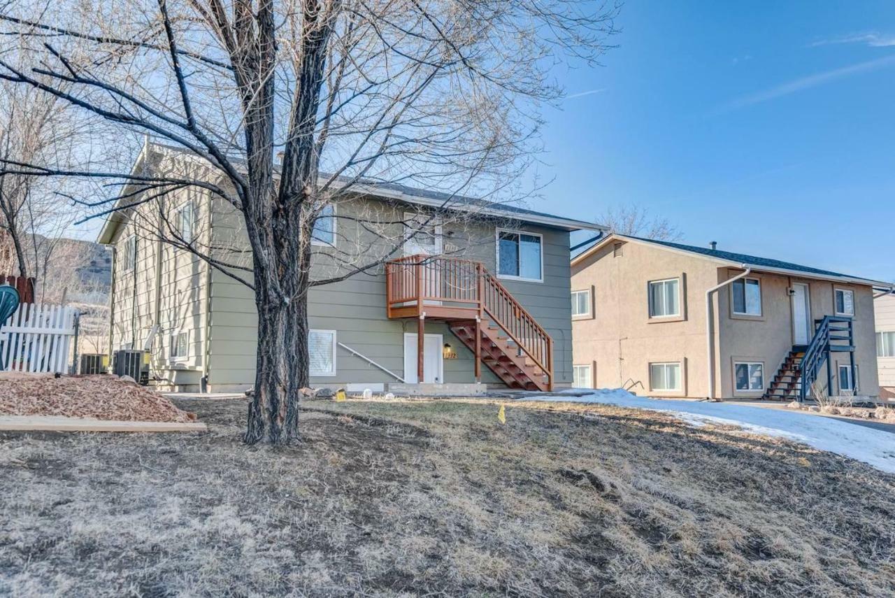 Holiday home Romantic Getaway Base Of Mountains Parks & Trails Colorado Springs